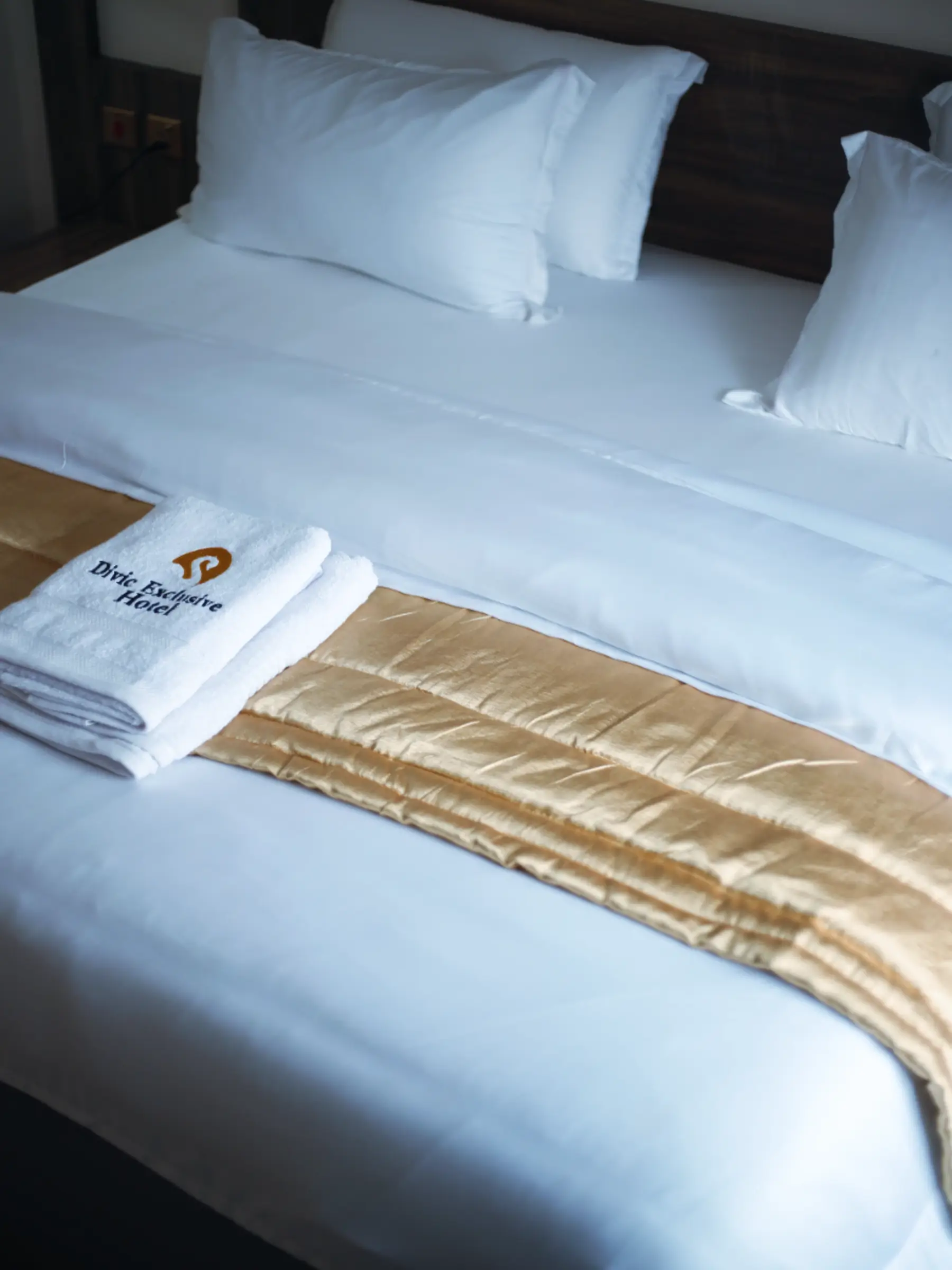 divic hotel bedding